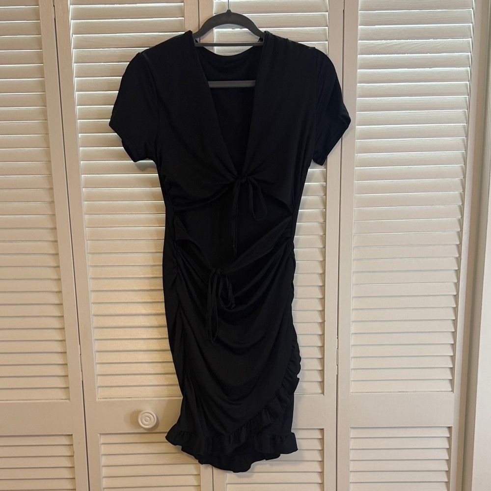 Elegant Black Ruched Dress